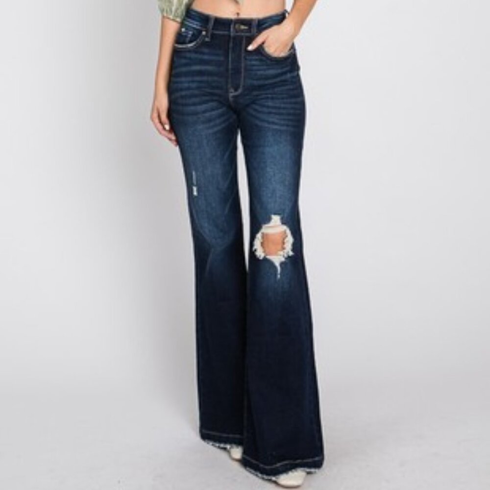 New never worn Dark Bootcut Jean